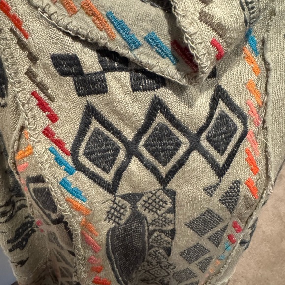 Biya Johnny Was Oatmeal Multicolored Embroidered Duster with hood. Size XS. - Picture 8 of 8